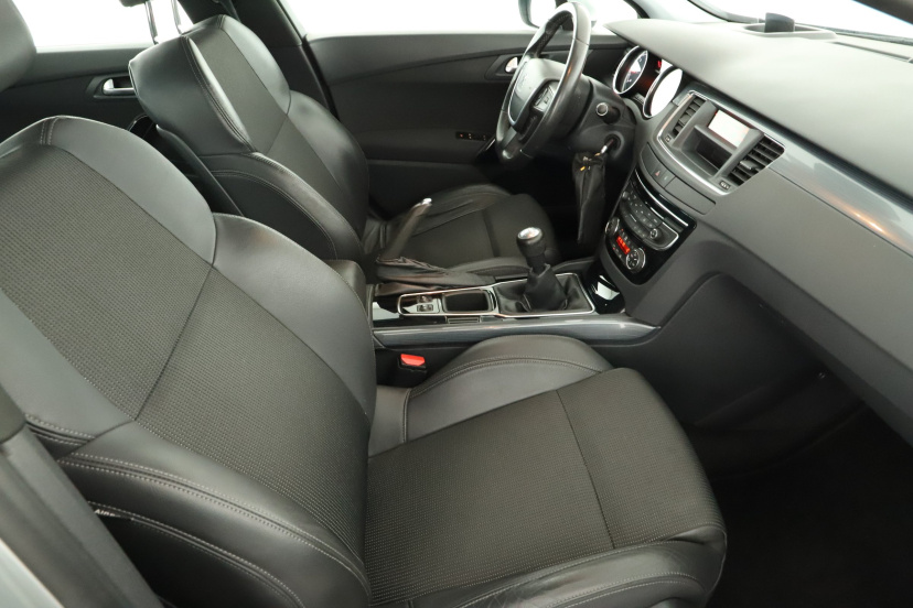Peugeot 508, 2011