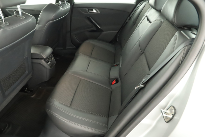 Peugeot 508, 2011