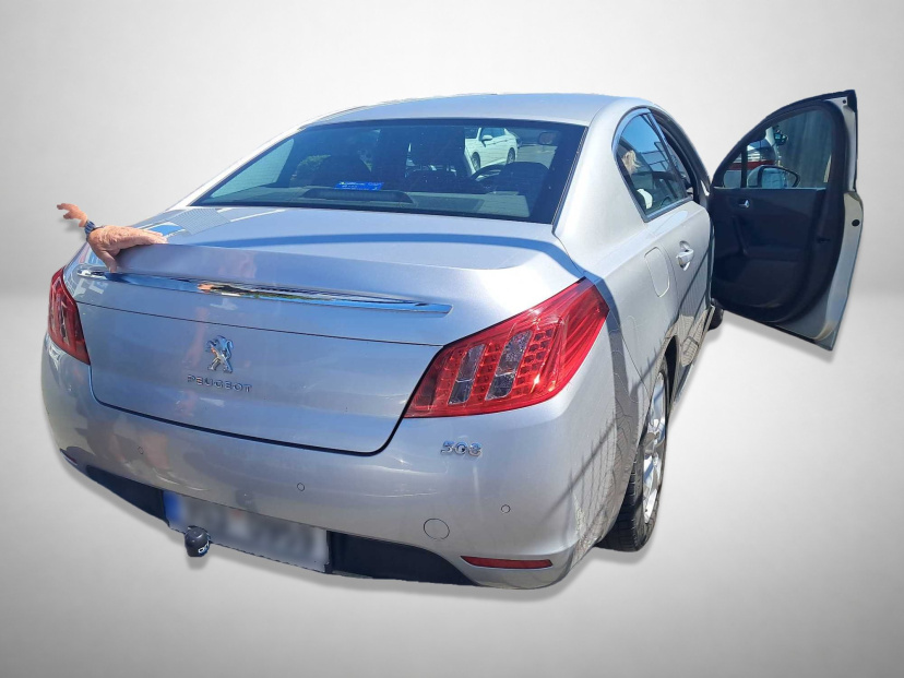 Peugeot 508, 2011