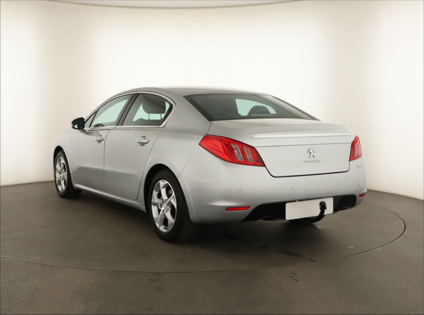 Peugeot 508, 2011