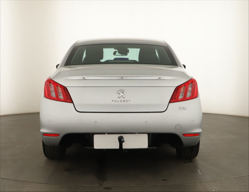 Peugeot 508, 2011