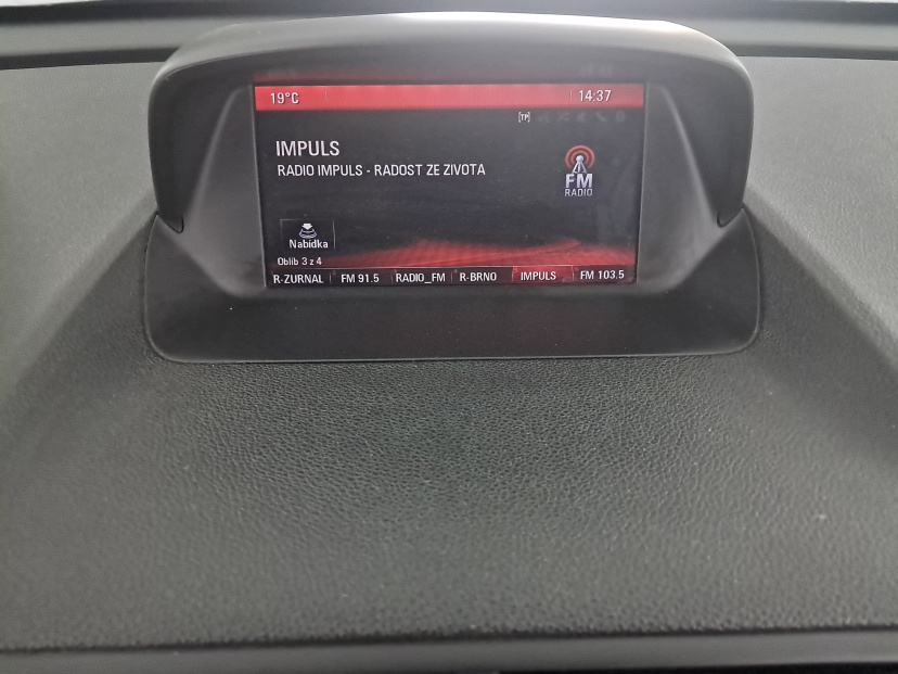 Opel Mokka, 2015