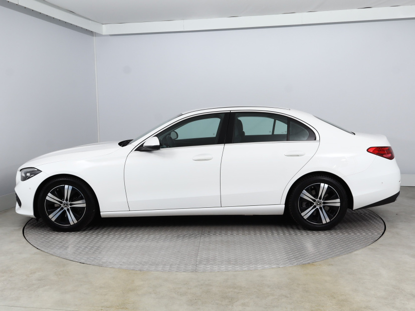Mercedes-Benz C, 2021