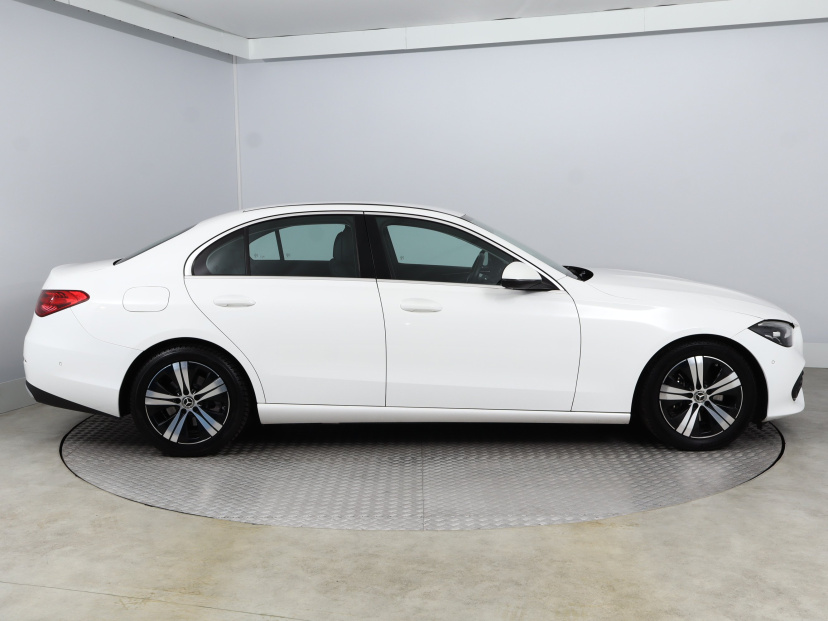 Mercedes-Benz C, 2021