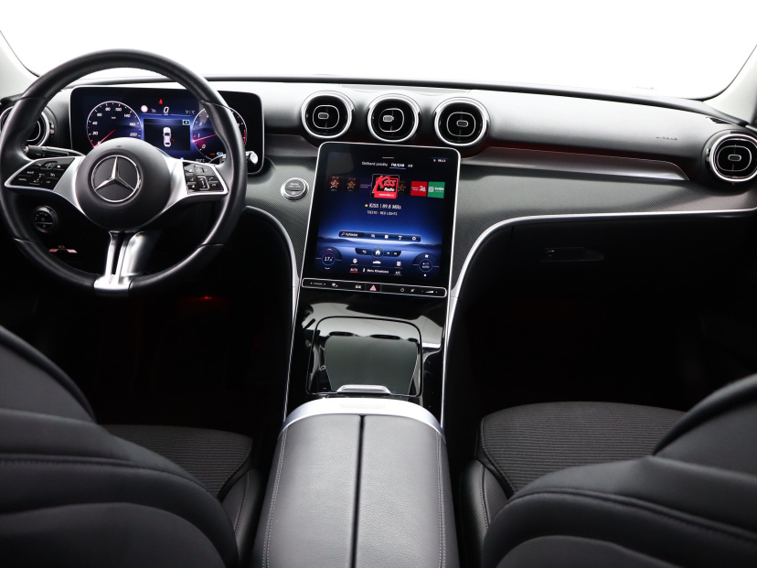 Mercedes-Benz C, 2021