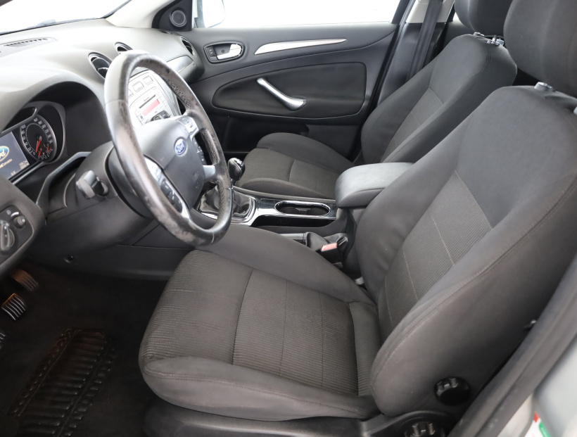 Ford Mondeo, 2010