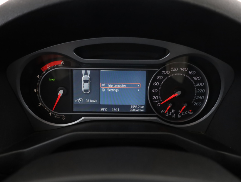 Ford Mondeo, 2010