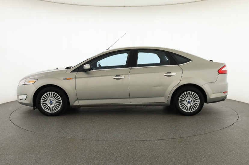 Ford Mondeo, 2010