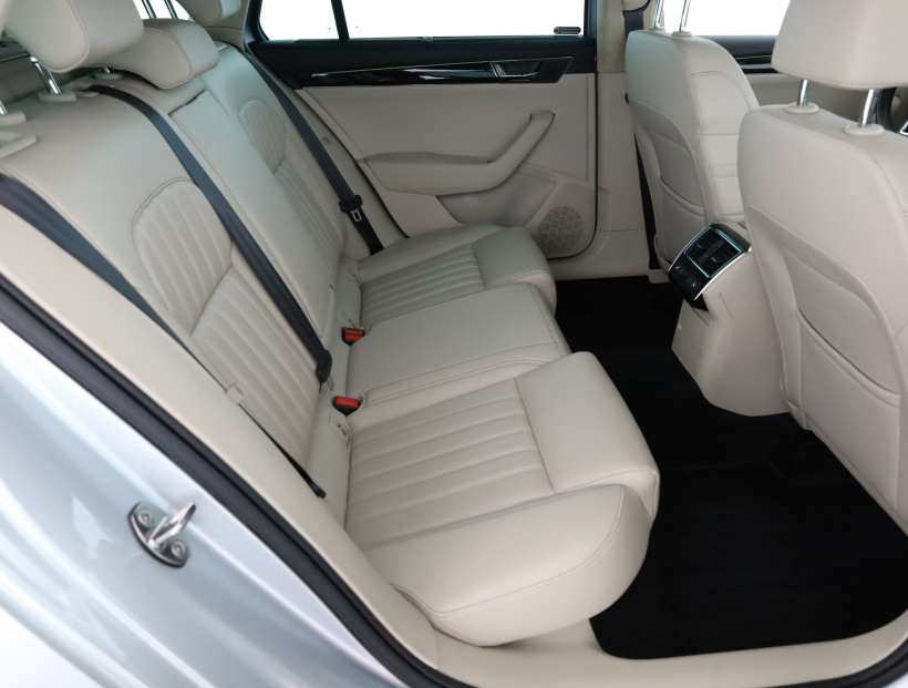 Škoda Superb, 2020