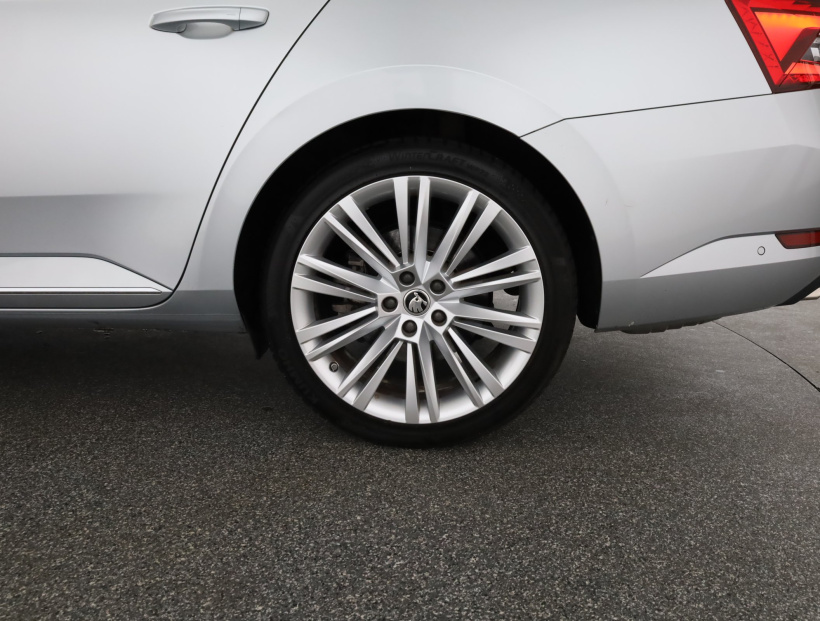 Škoda Superb, 2020