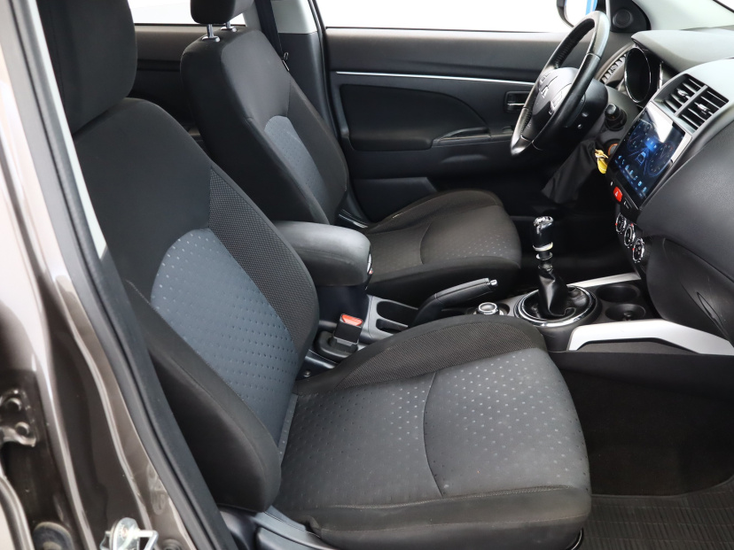 Mitsubishi ASX, 2013