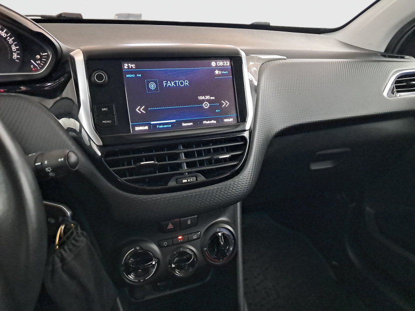 Peugeot 2008, 2017