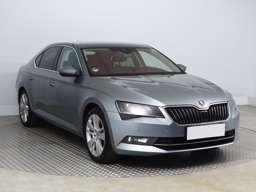 Škoda Superb, 2017