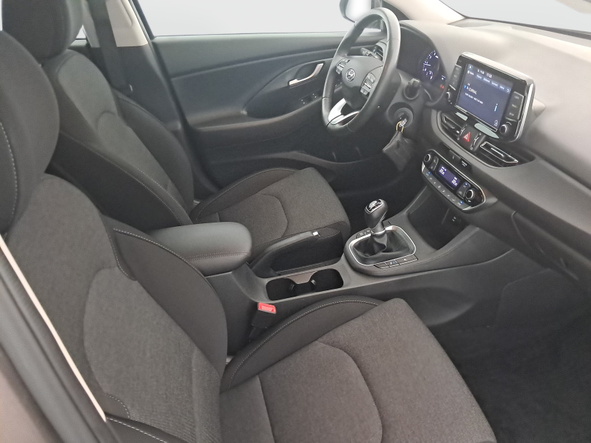Hyundai i30, 2022