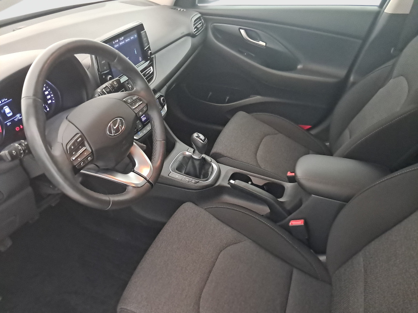 Hyundai i30, 2022