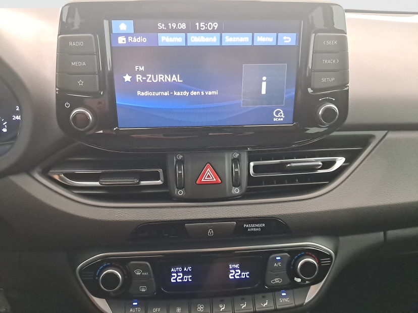 Hyundai i30, 2022