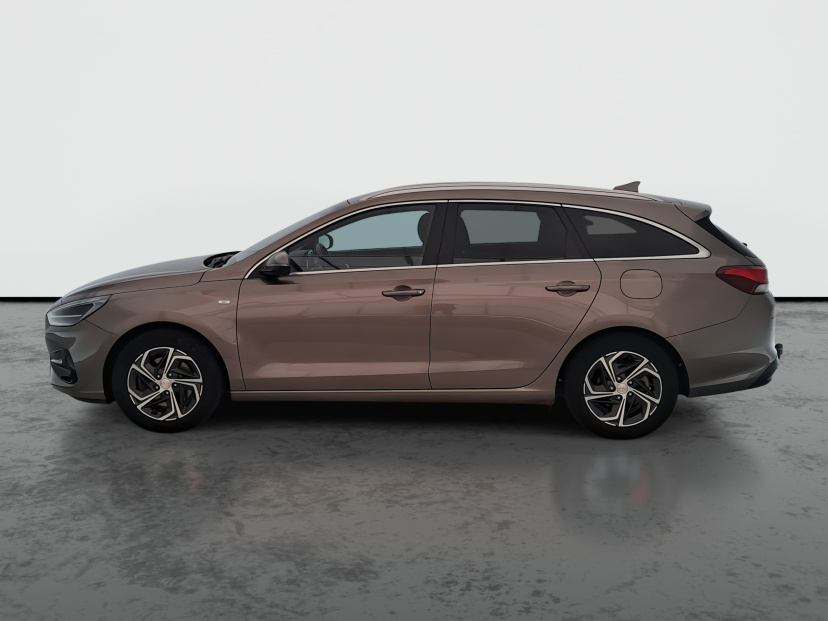 Hyundai i30, 2022
