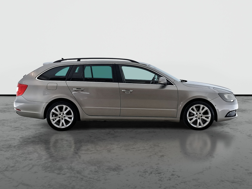 Škoda Superb, 2013