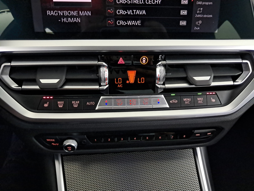 BMW 3, 2022
