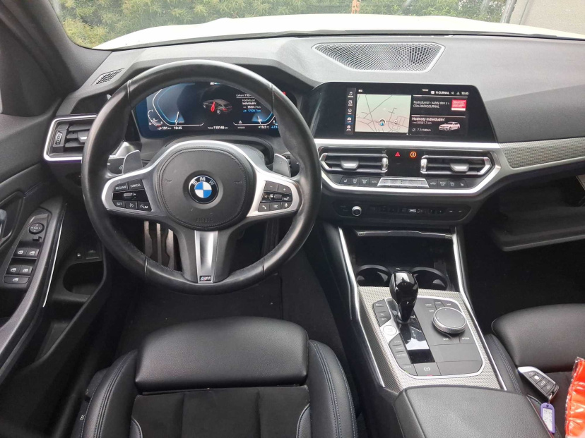BMW 3, 2021