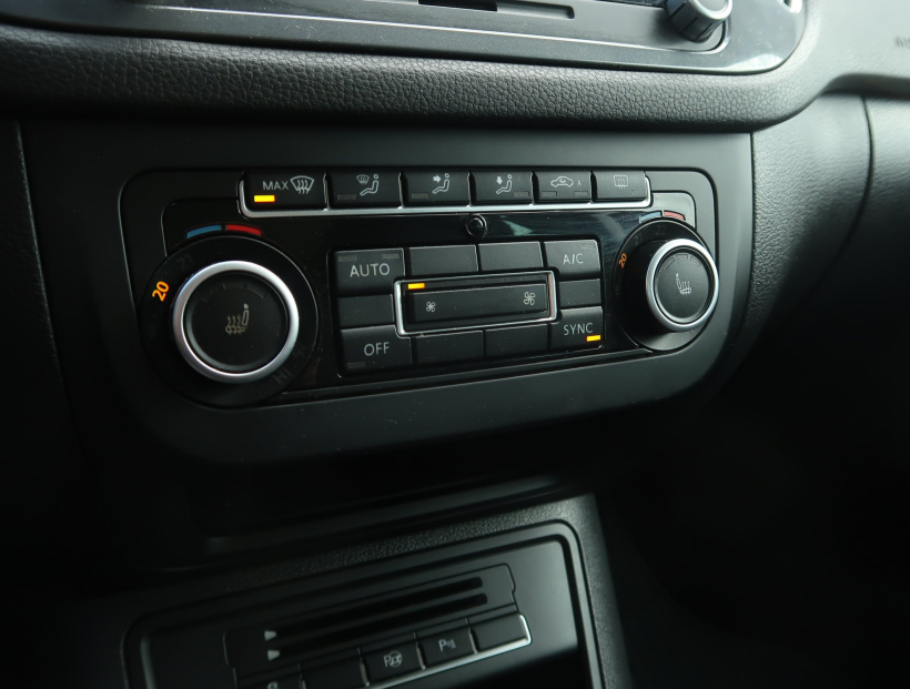 Volkswagen Tiguan, 2013
