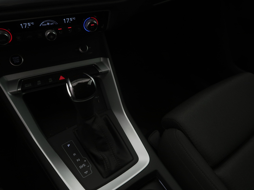 Audi Q3 Sportback, 2021