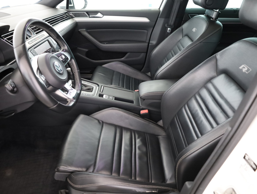 Volkswagen Passat, 2016