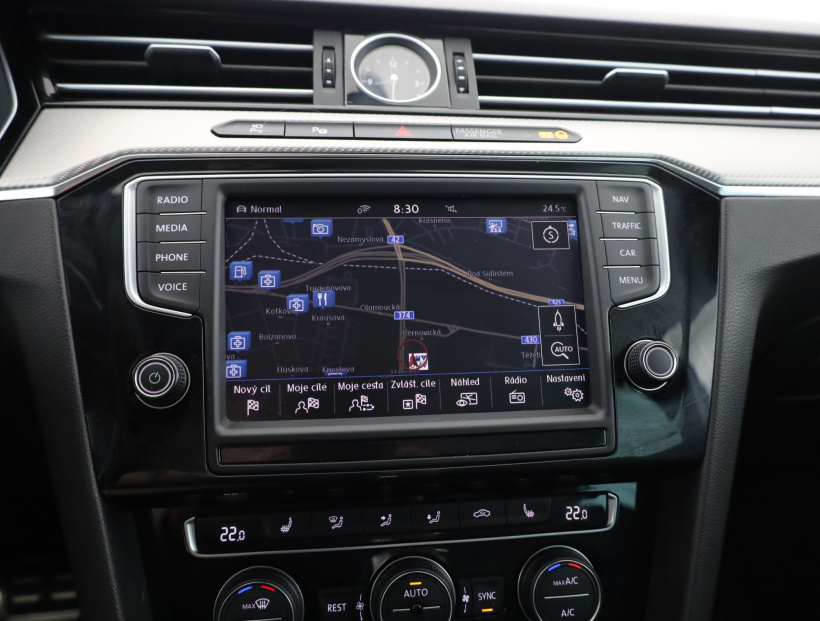 Volkswagen Passat, 2016