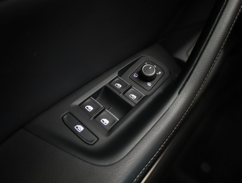Volkswagen Passat, 2016