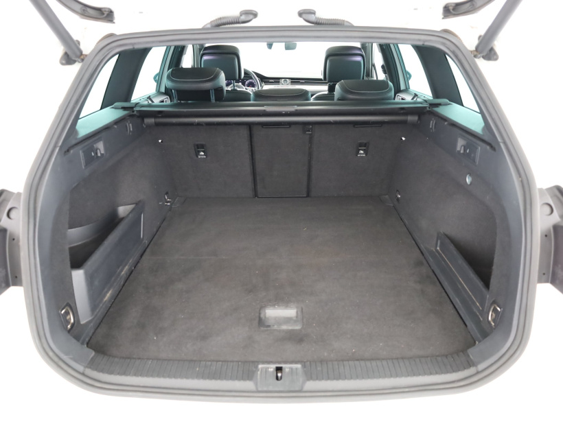 Volkswagen Passat, 2016