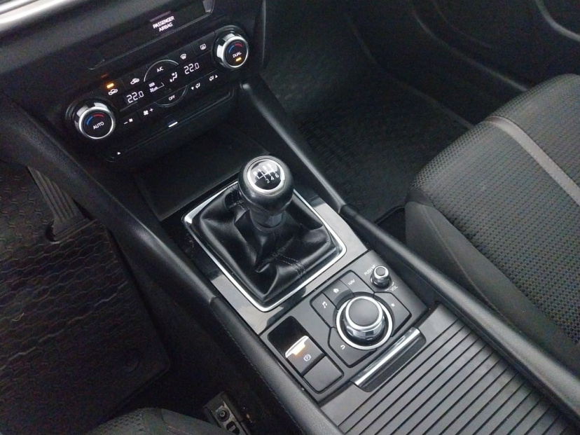 Mazda 3, 2018