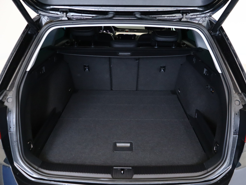 Volkswagen Passat, 2020