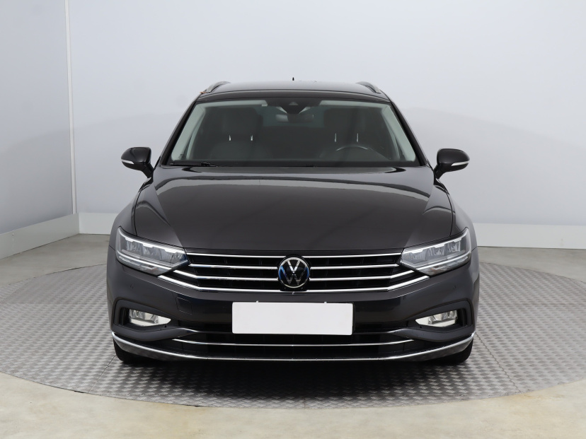 Volkswagen Passat, 2020
