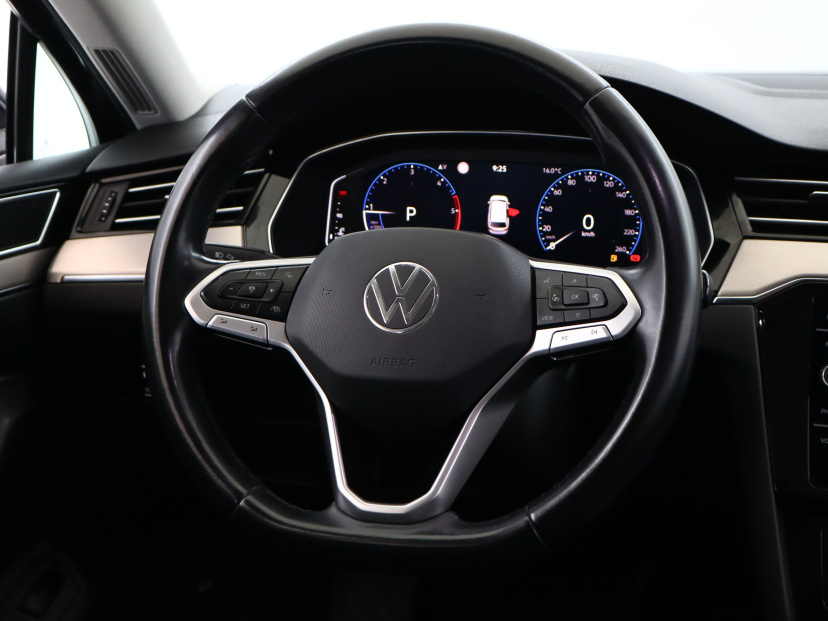 Volkswagen Passat, 2020