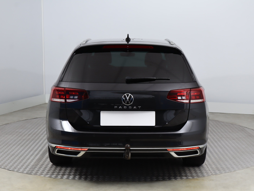 Volkswagen Passat, 2020