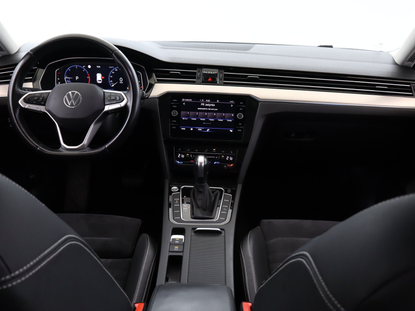 Volkswagen Passat, 2020