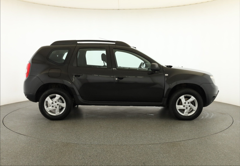 Dacia Duster, 2011