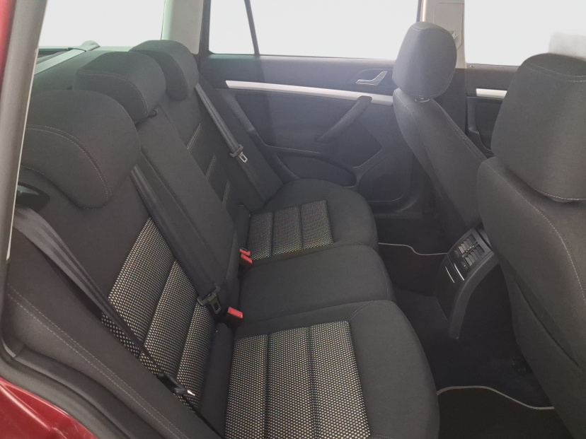 Škoda Octavia Scout, 2009
