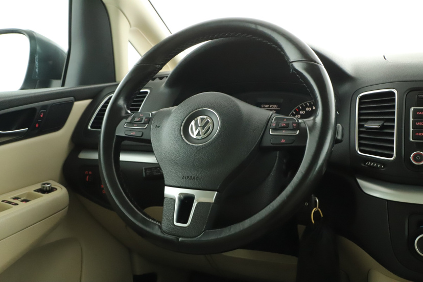 Volkswagen Sharan, 2011