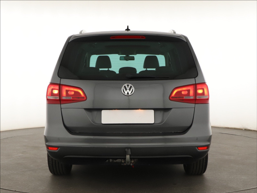 Volkswagen Sharan, 2011
