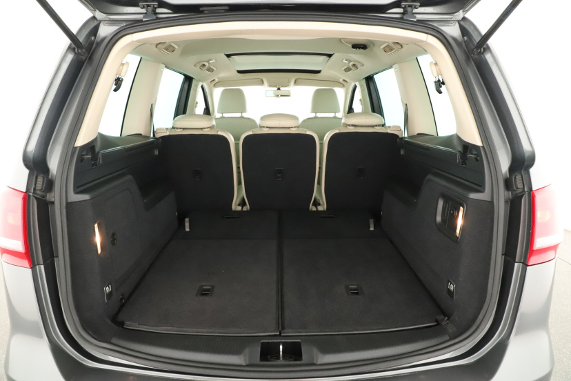 Volkswagen Sharan, 2011