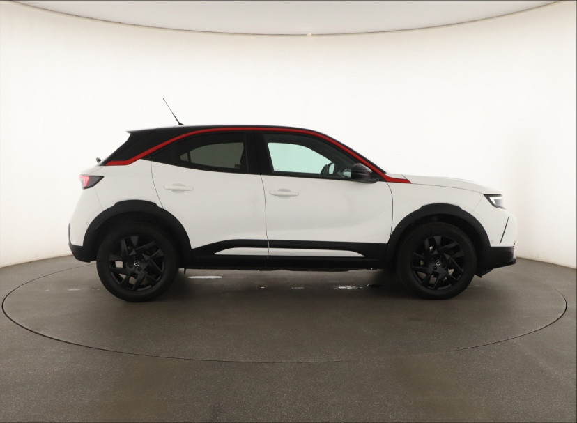 Opel Mokka, 2022