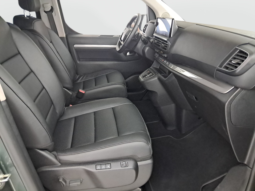 Opel Zafira Life, 2025