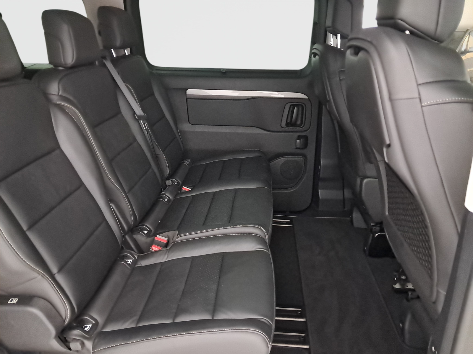 Opel Zafira Life - 2025