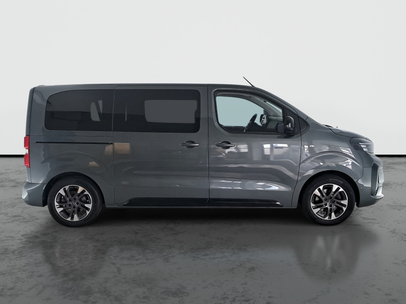 Opel Zafira Life, 2025