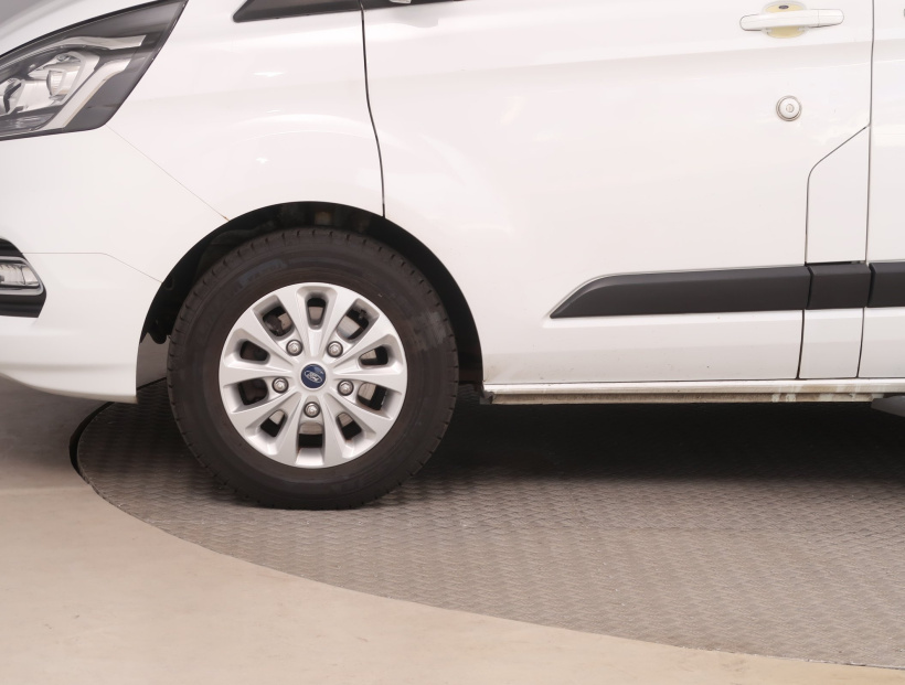 Ford Tourneo Custom, 2019