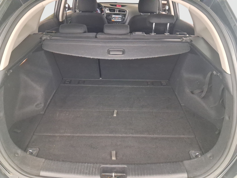Kia Ceed, 2013