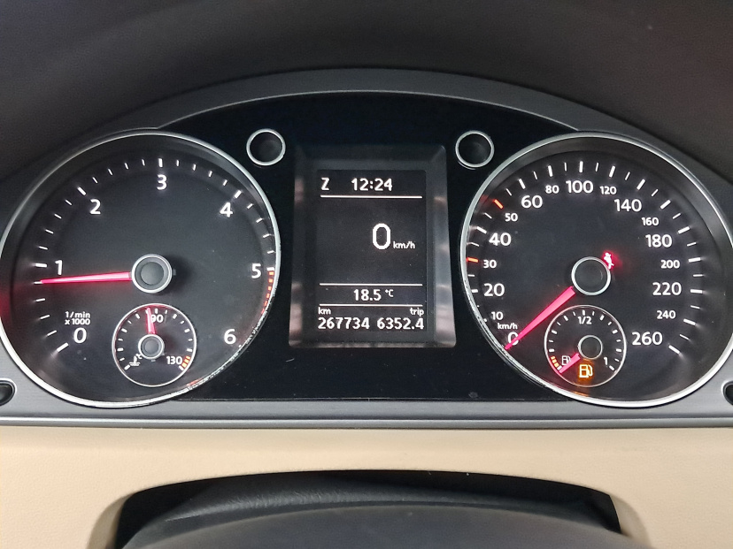 Volkswagen Passat, 2013