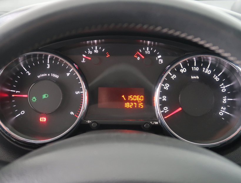 Peugeot 5008, 2010