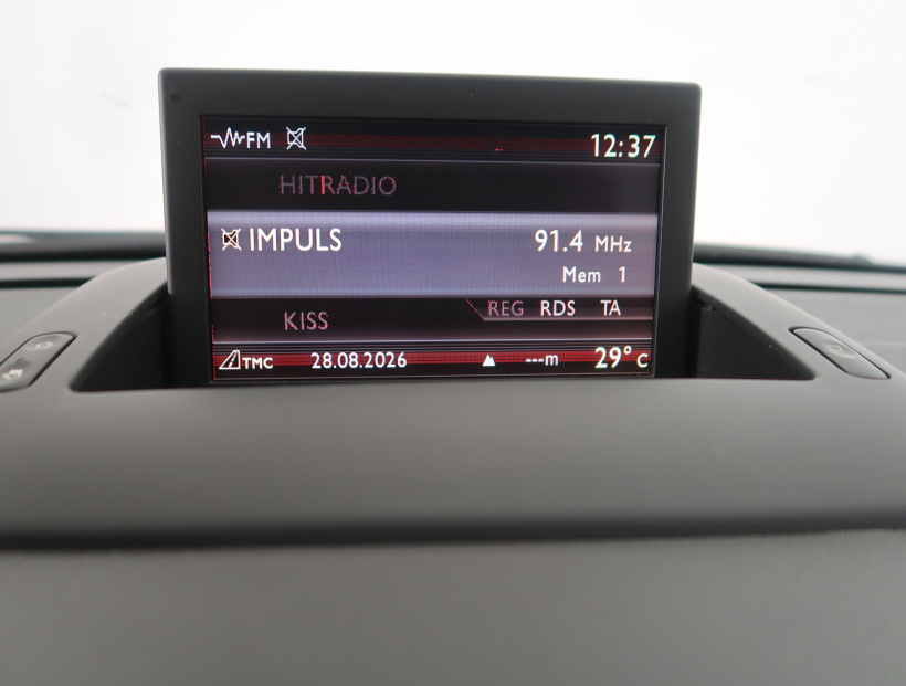 Peugeot 5008, 2010